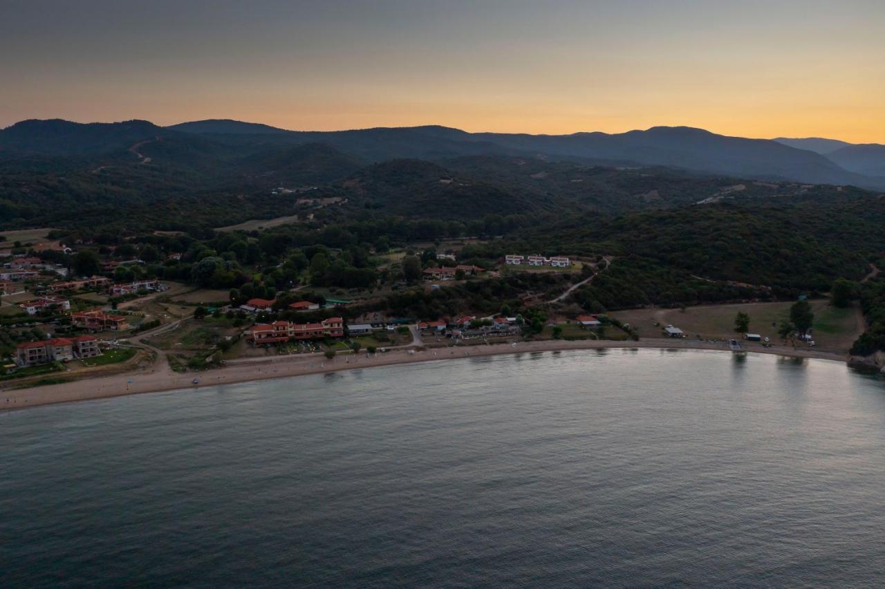 Katevi Luxury Seafront Villa 이에리소스 외부 사진